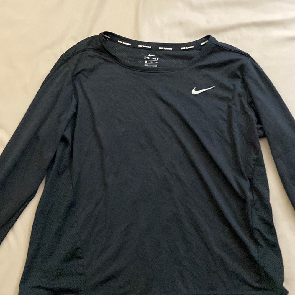 Nike dri fit long sleeve with mess back